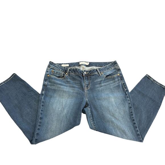 "TORRID" Womens Jeans, Size 18, Skinny, 38" L, 24" Inseam, 20.5" Waist - Picture 2 of 11